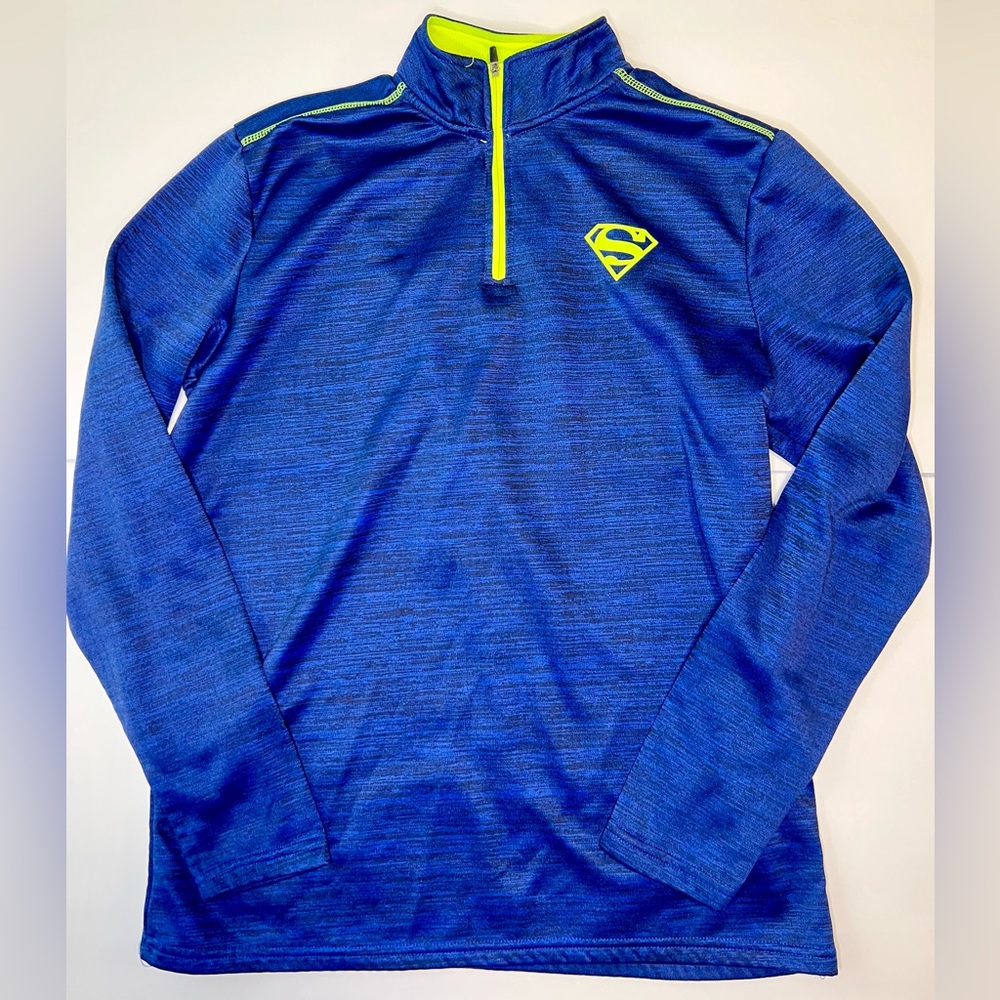 DC Comics Neon Yellow and Blue Superman Pullover SZ: M (LIKE NEW)